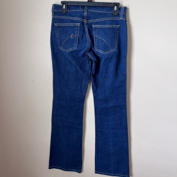 Tommy Hilfiger Straight Leg Relaxed Jeans - Picture 4 of 6